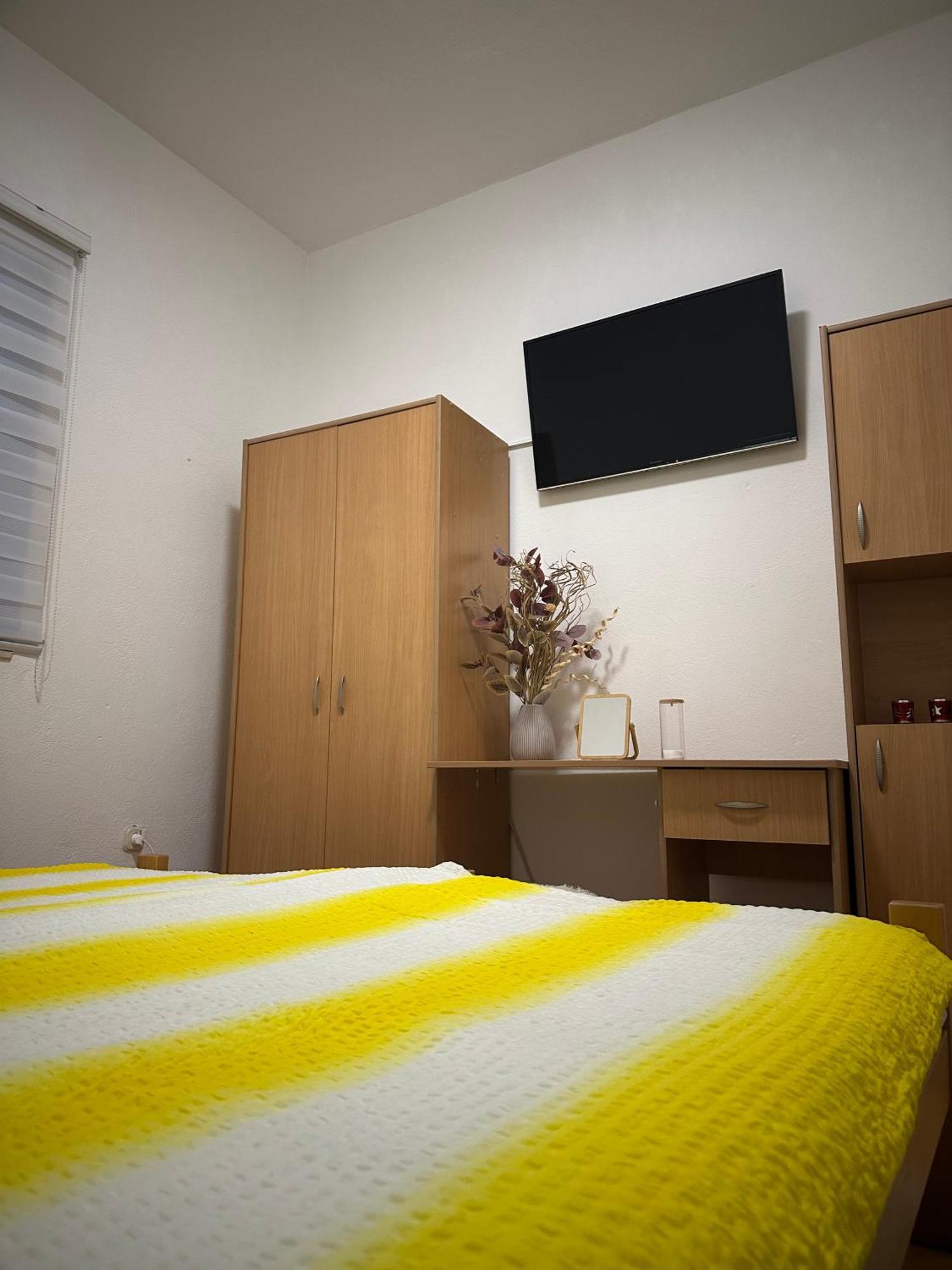Riaho Apartment Мостар Екстер'єр фото